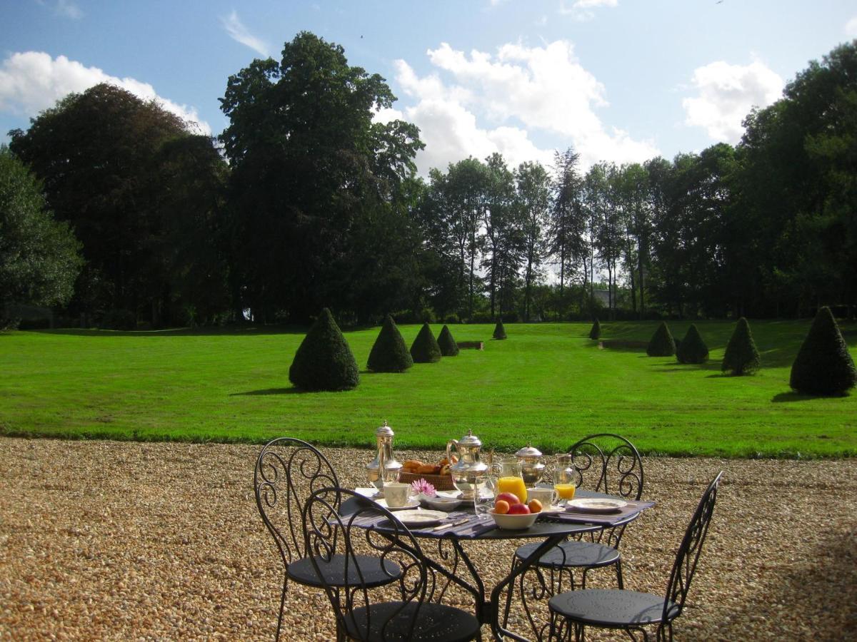 Chateau De Cleuville Exterior foto